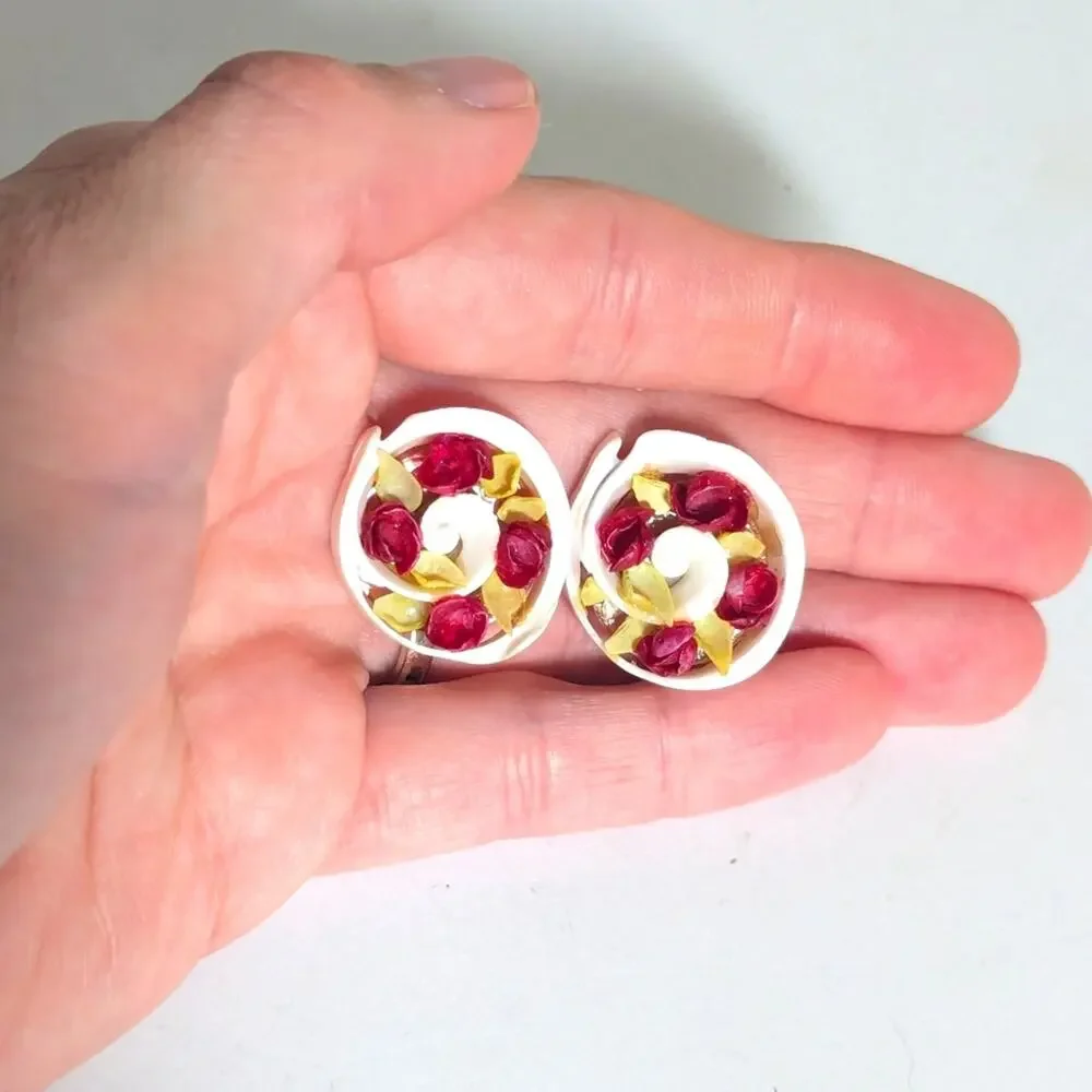 Vintage Estate Swirled Painted Shell Floral Beachy Romantic Screwback Earrings